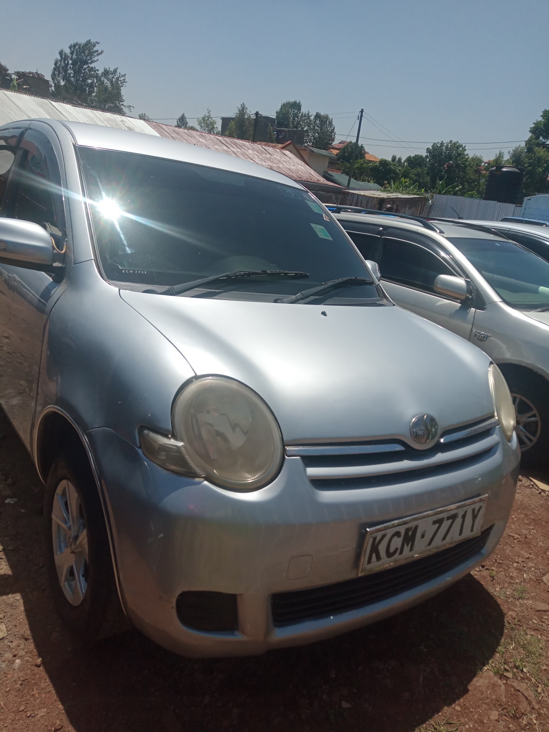 toyota-sienta