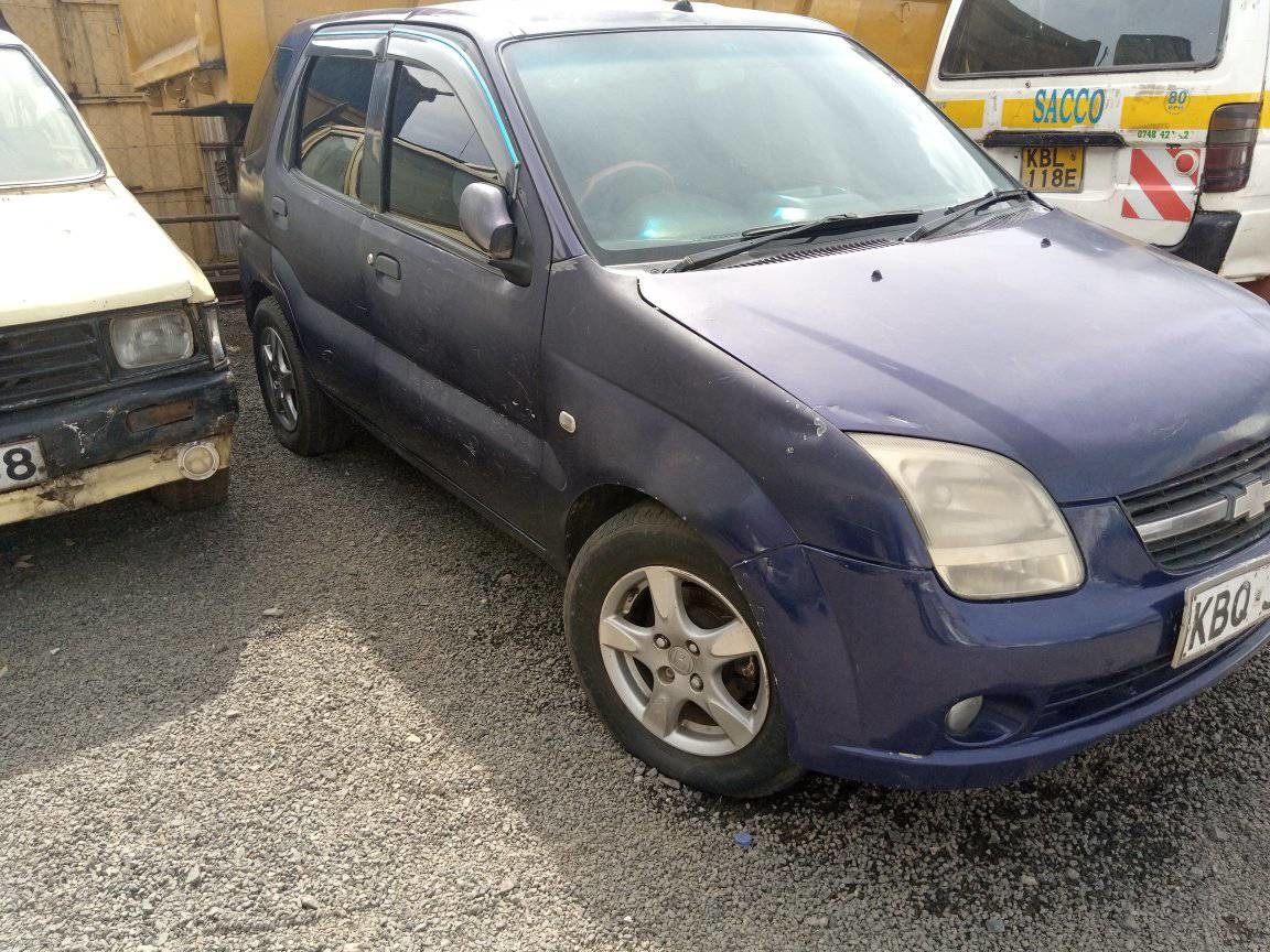 chevrolet-hatchback-2006