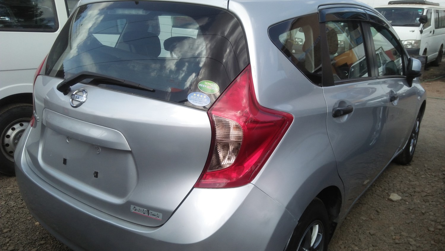 nissan-note