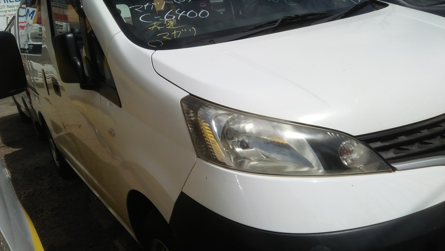 nissan-nv-200