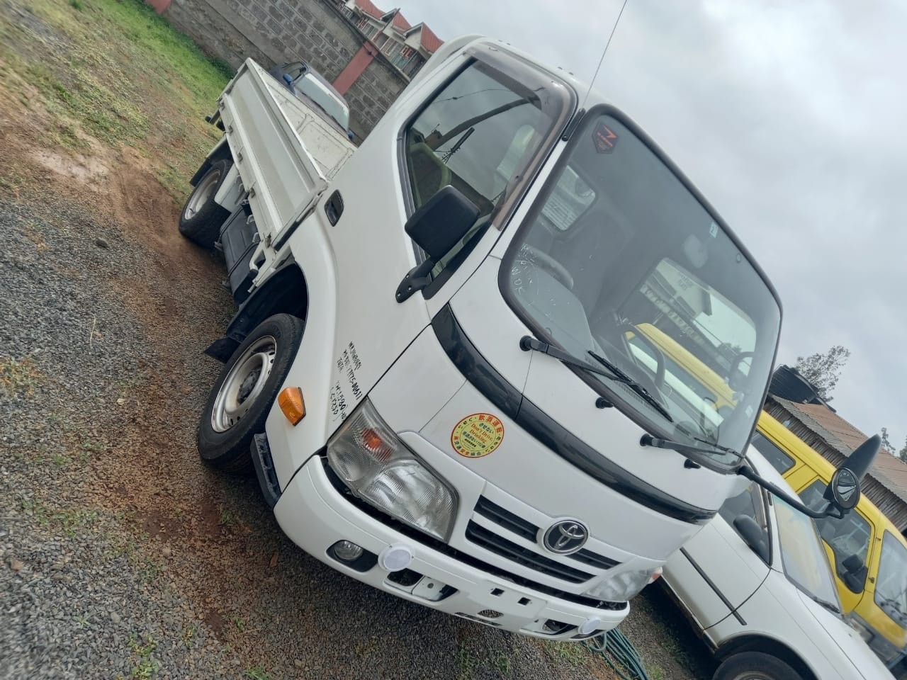 toyota-dyna