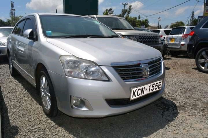 toyota-premio