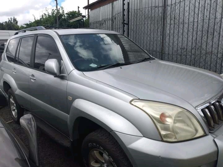 land-rover-prado
