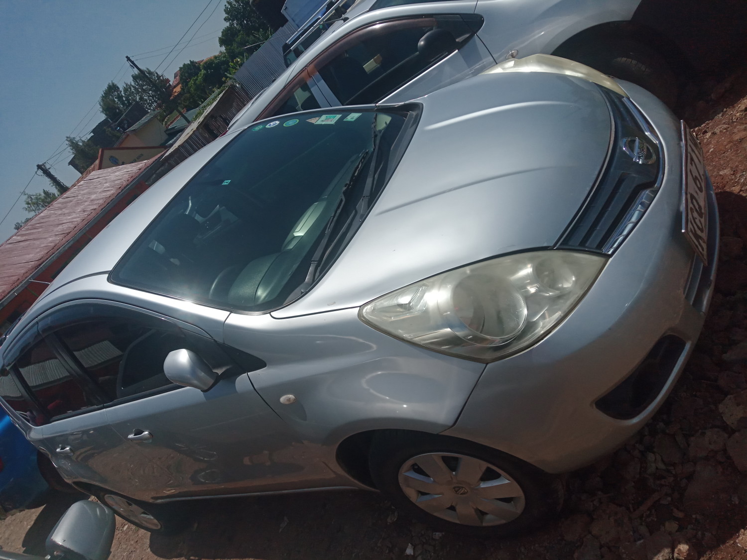 nissan-note