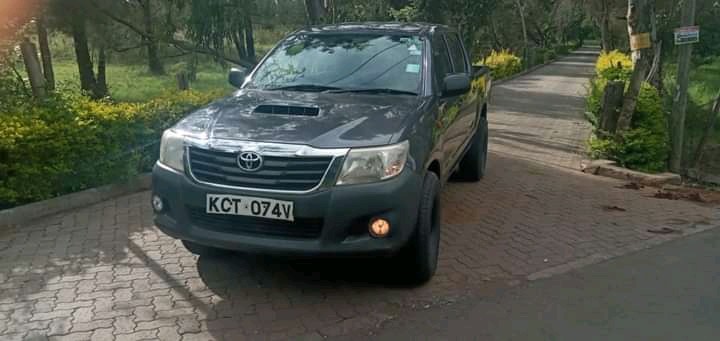 toyota-hilux