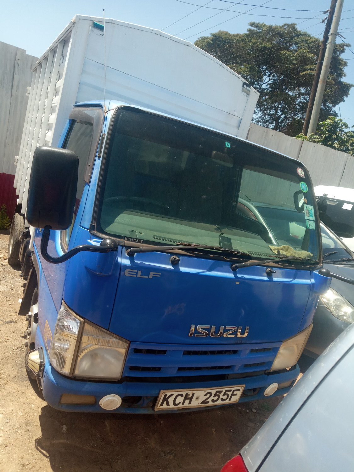 isuzu-elf