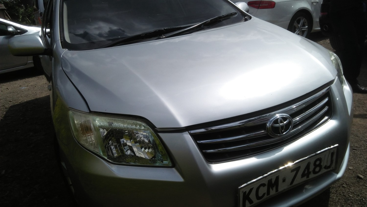 toyota-axio