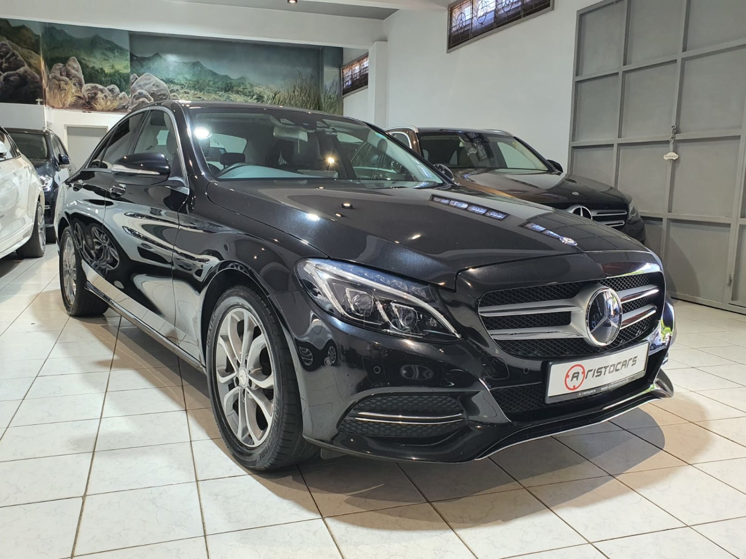 mercedes-benz-c200-avan-garde