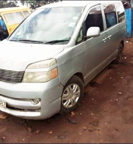 toyota-noah