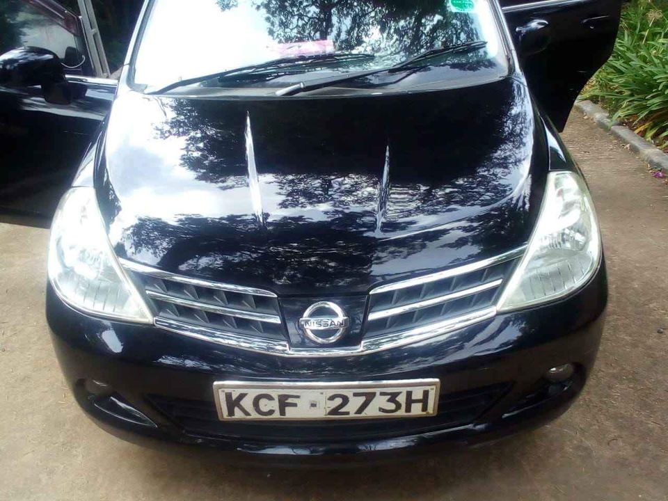 nissan-tiida