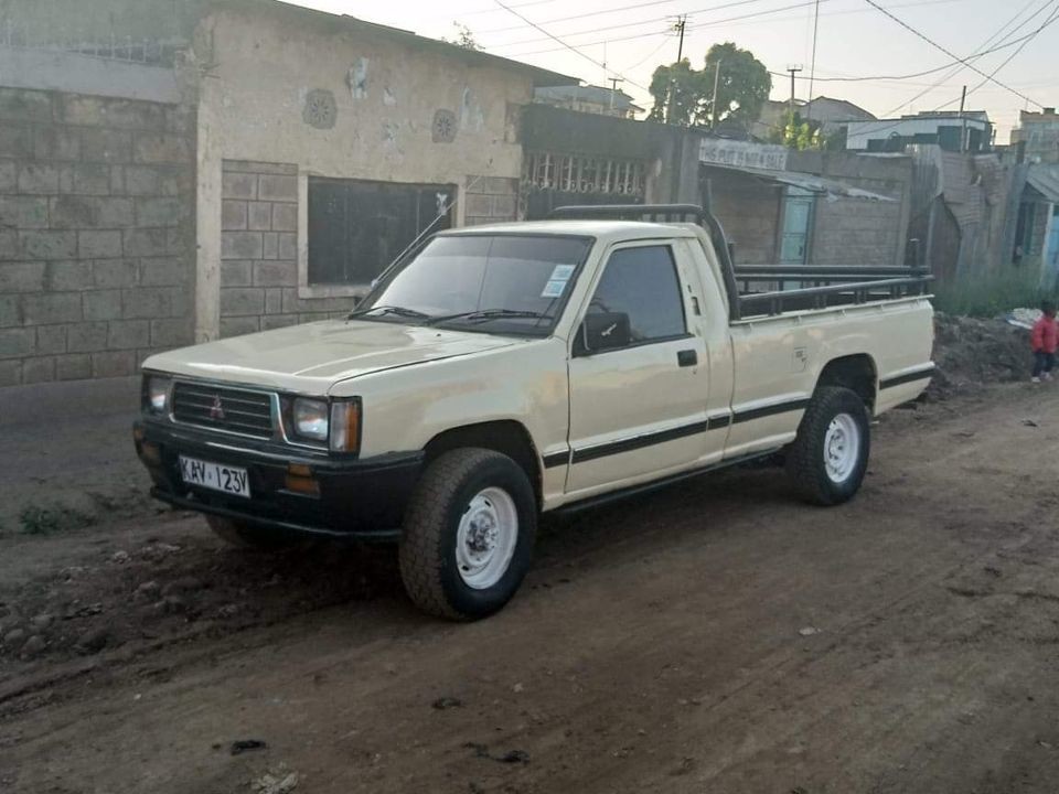 mitsubishi-4d56-pickup