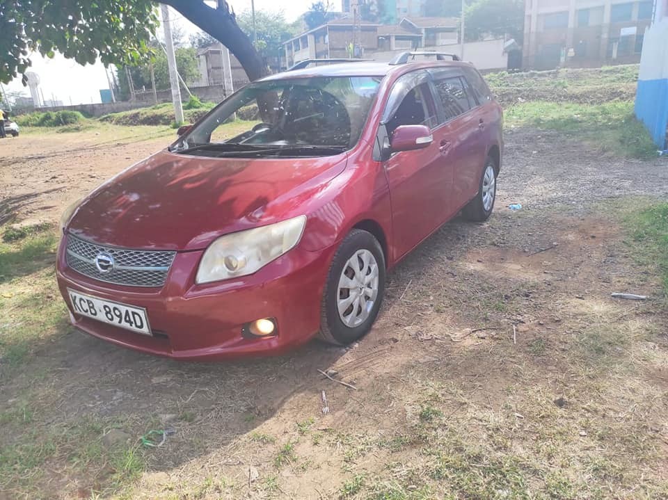 toyota-fielder