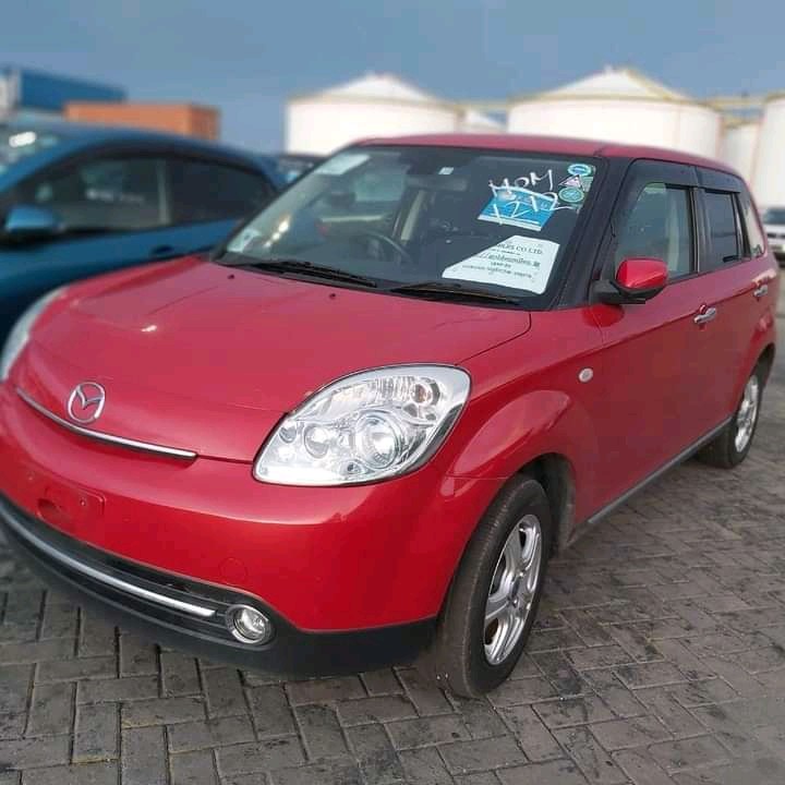 mazda-verisa