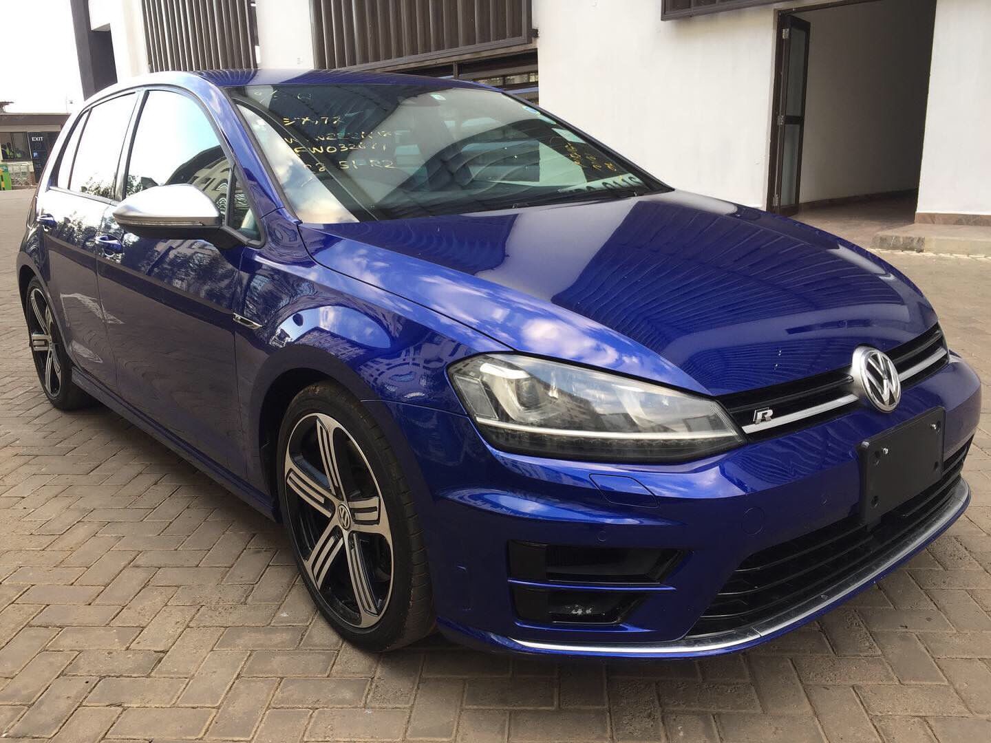 volkswagen-golf