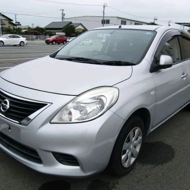 nissan-latio