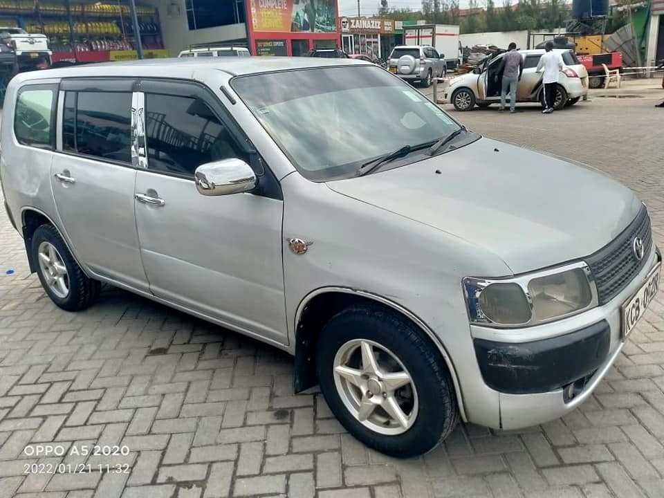 toyota-probox