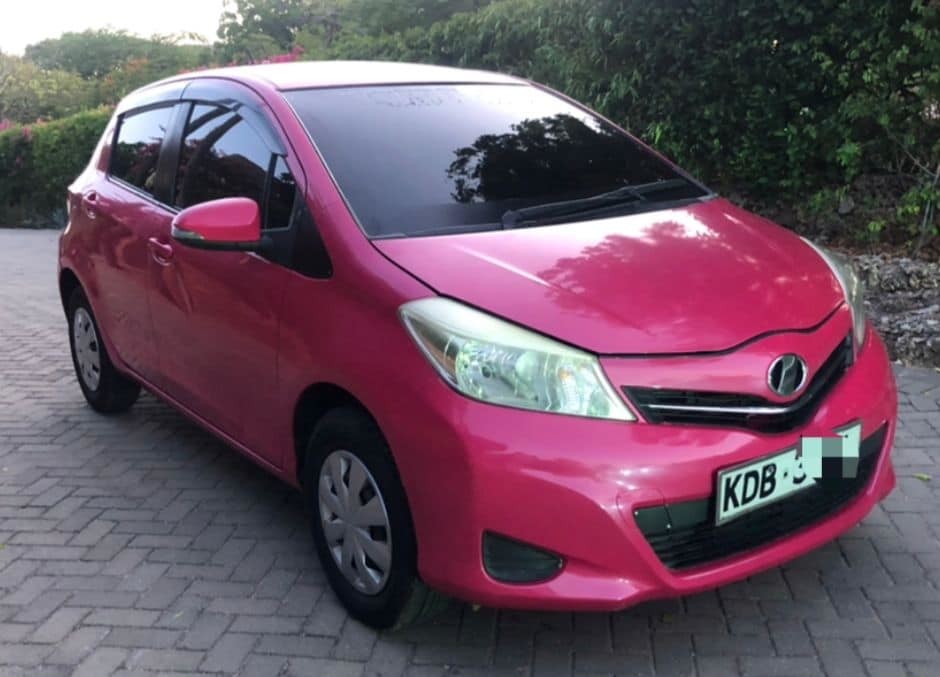 toyota-vitz