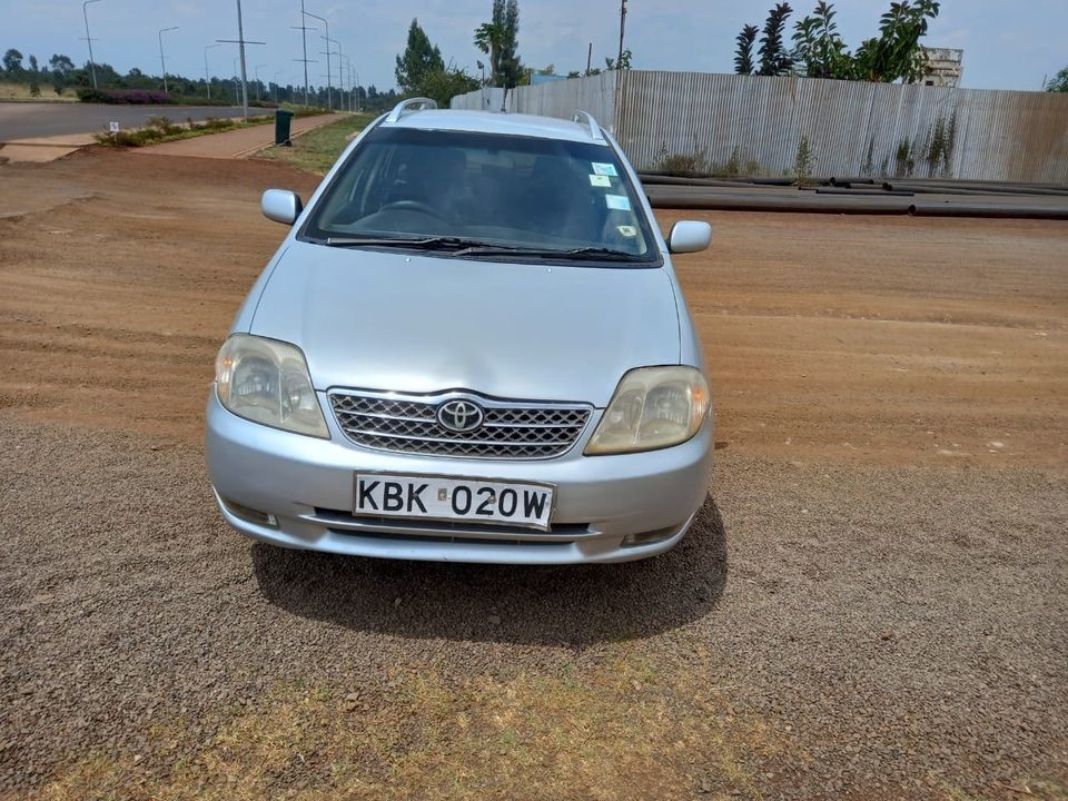 toyota-fielder