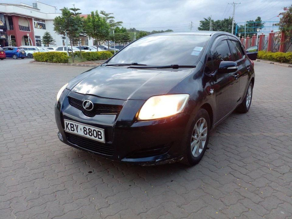 toyota-auris
