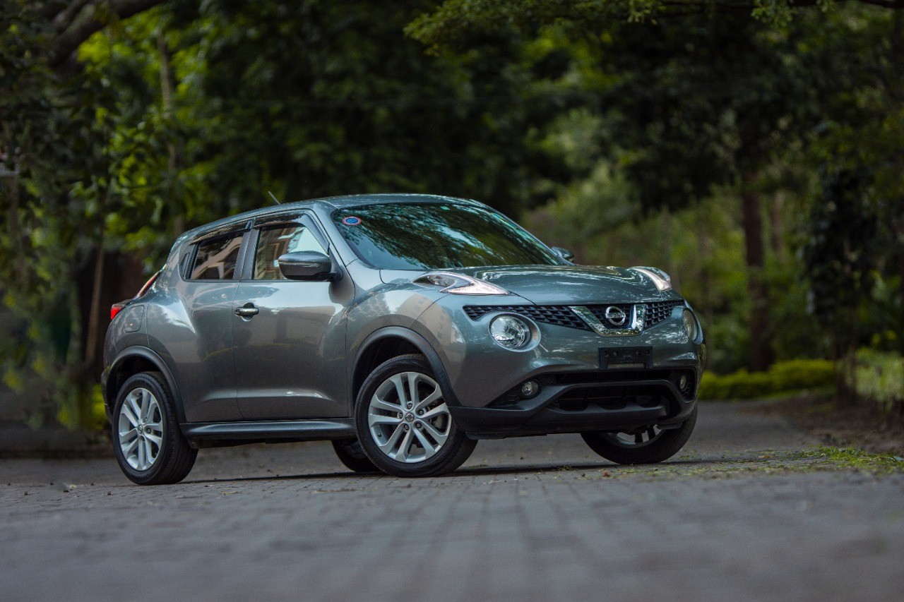 nissan-juke-new-shape-15-rx-type-package-kdg-2014-model-1500-cc-petrol