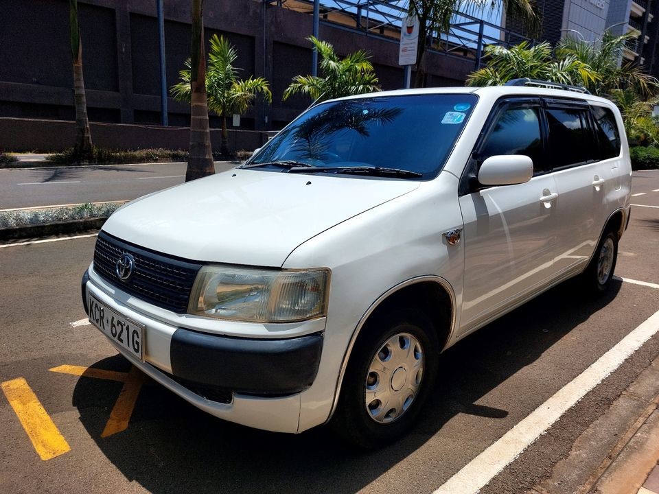 toyota-probox