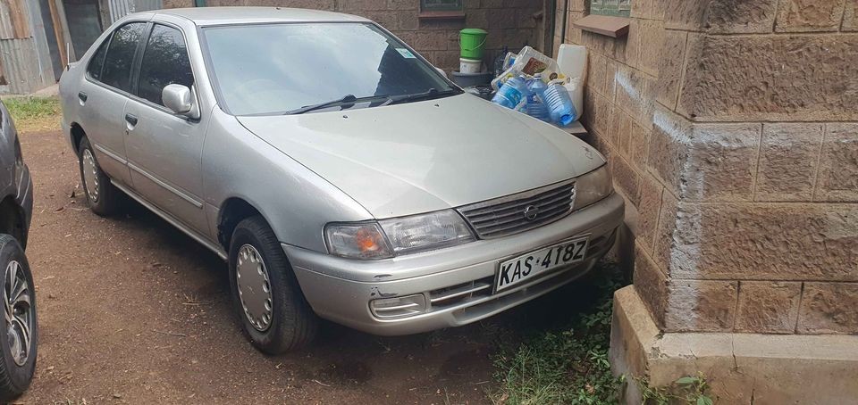 nissan-sunny