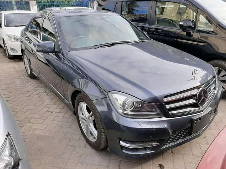 mercedes-benz-c180