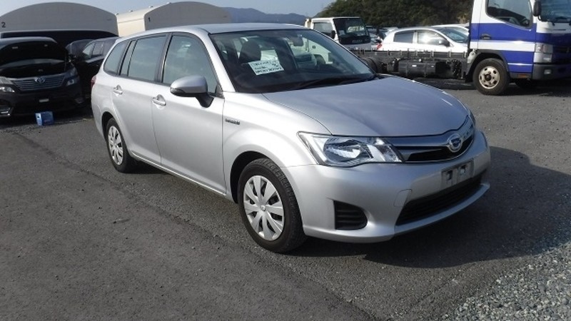 toyota-fielder