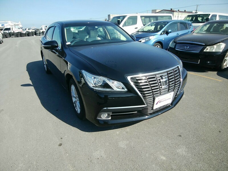 toyota-crown