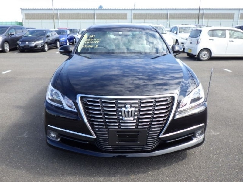 toyota-crown