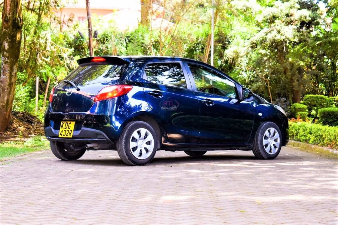 mazda-demio