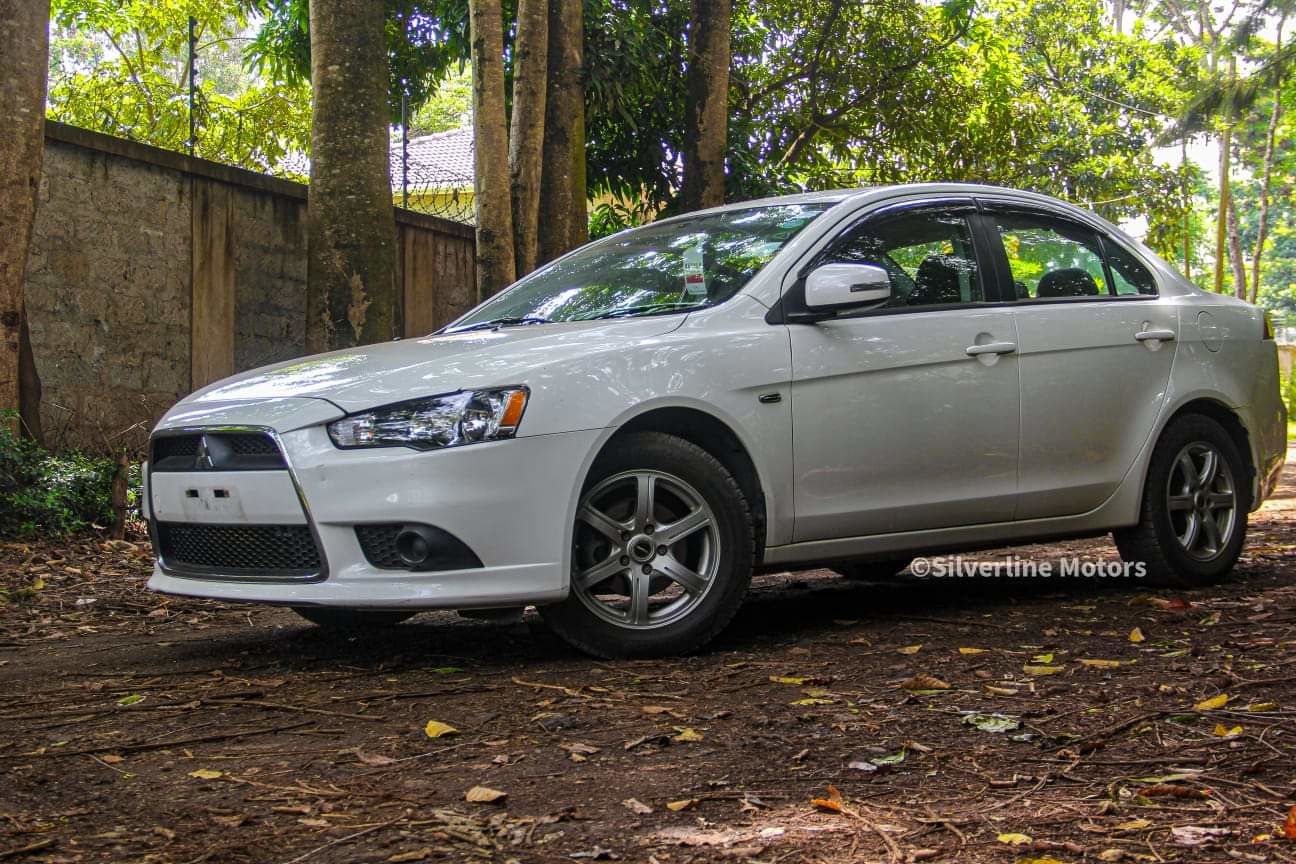 mitsubishi-galant-fortis-big-4