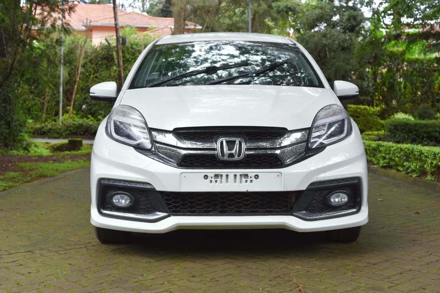 honda-mobilio-rs