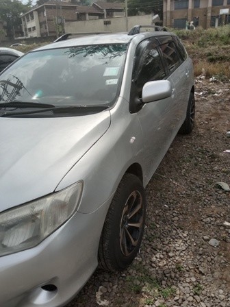 toyota-fielder