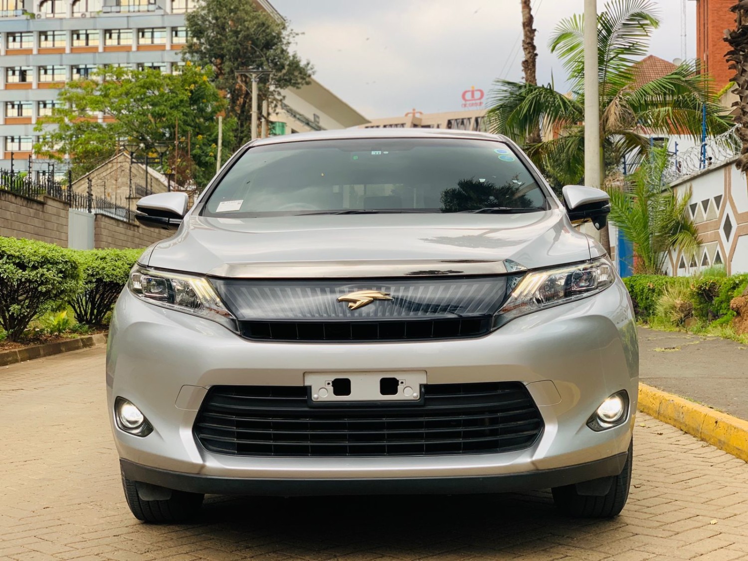 toyota-harrier-big-7