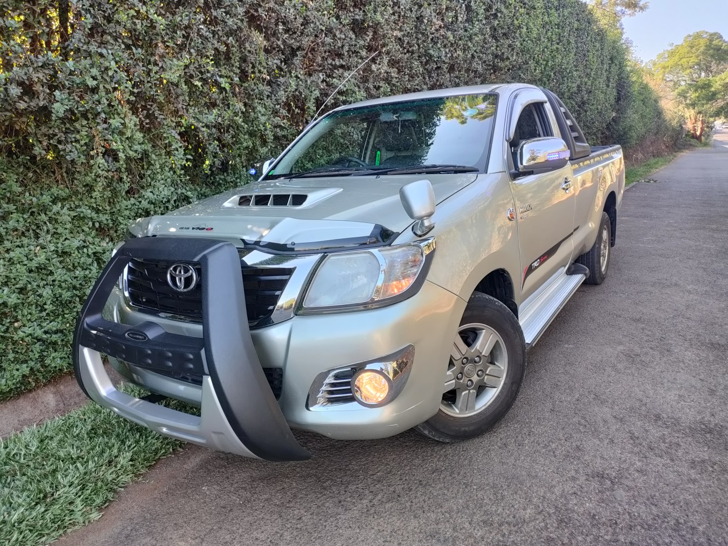 totoya-hilux-single-cabin