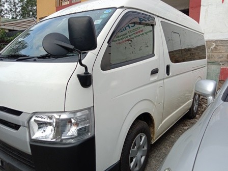 toyota-regius-ace-high-roof