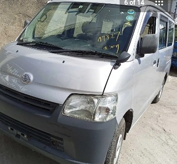 toyota-townace