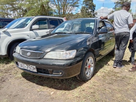 toyota-premio-corona-nyoka