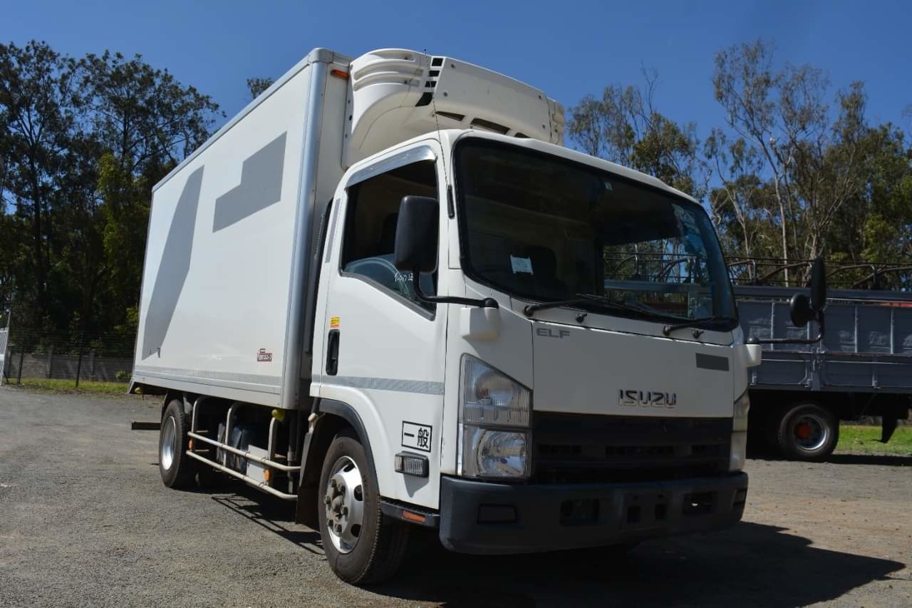 isuzu-elf-big-2
