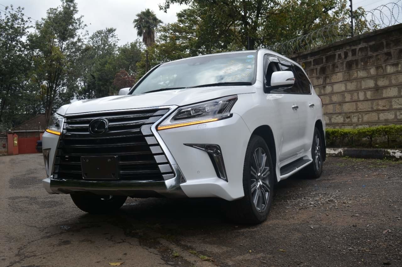 lexus-lx570
