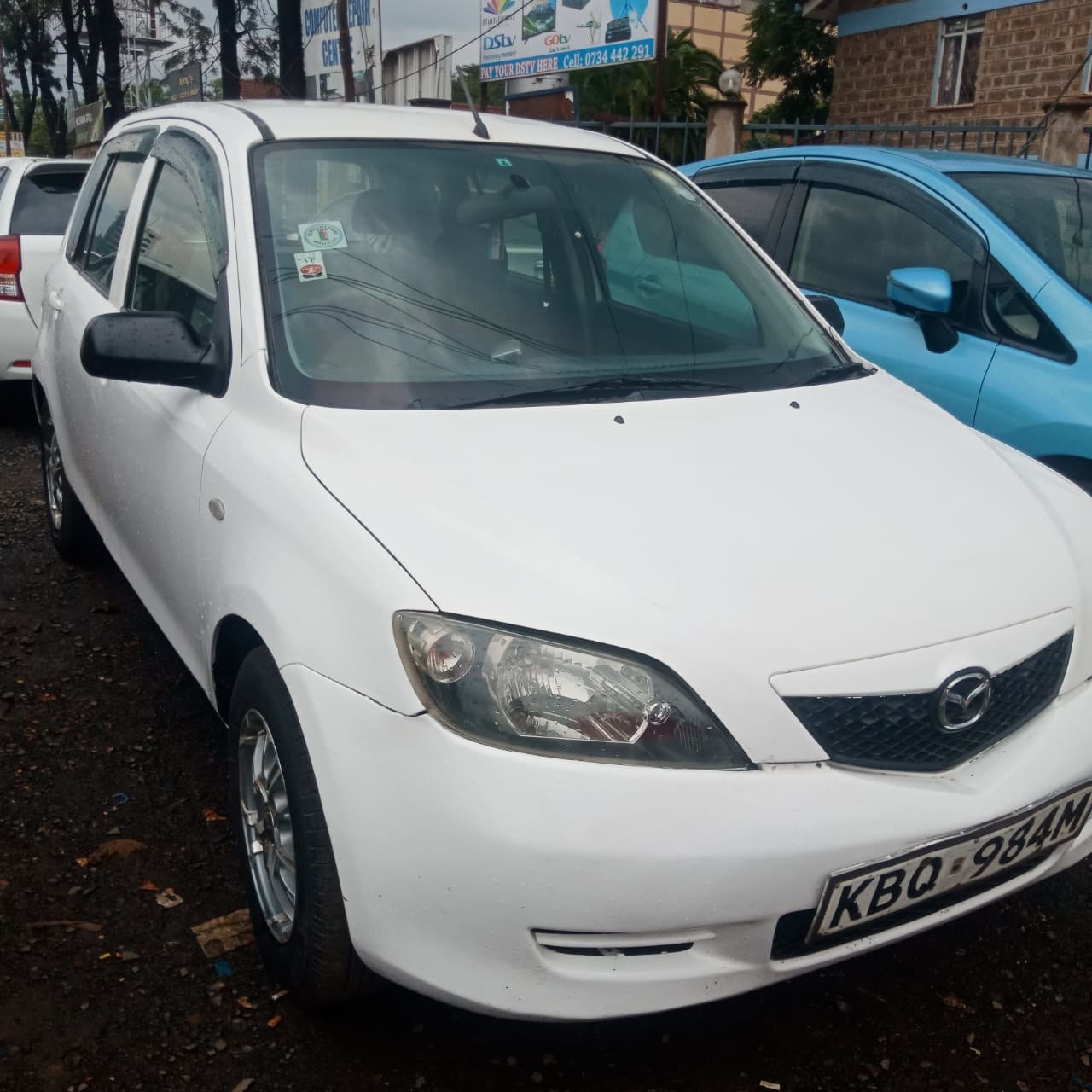 mazda-demio