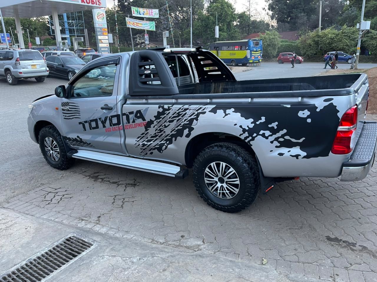 toyota-hilux
