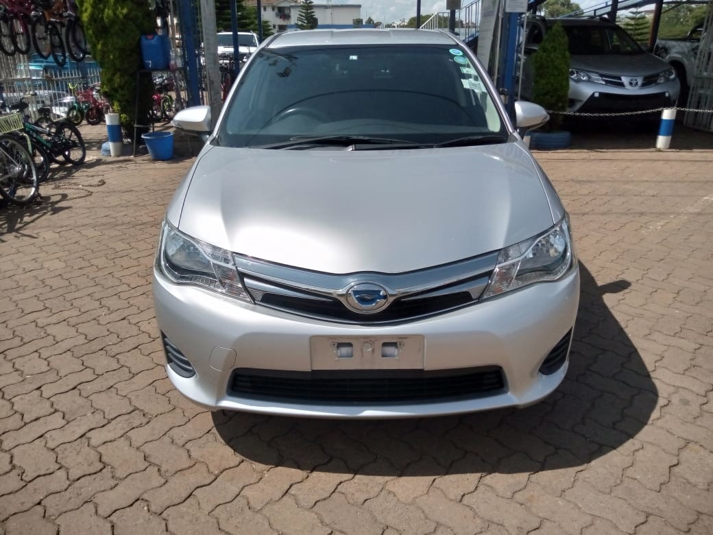 toyota-fielder