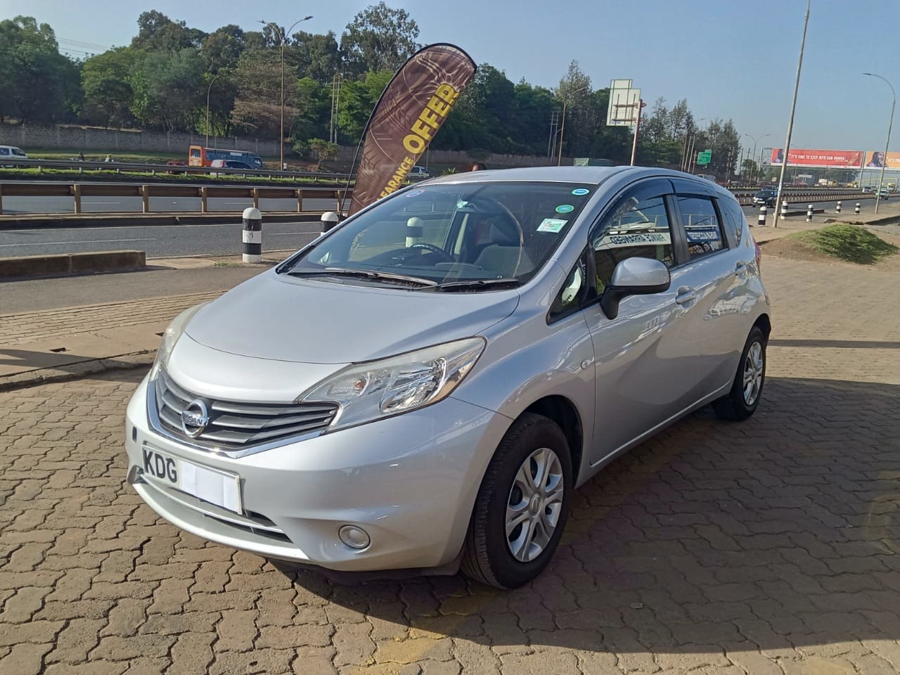 nissan-note