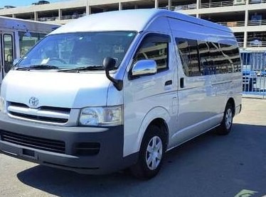 toyota-hiace-commuter