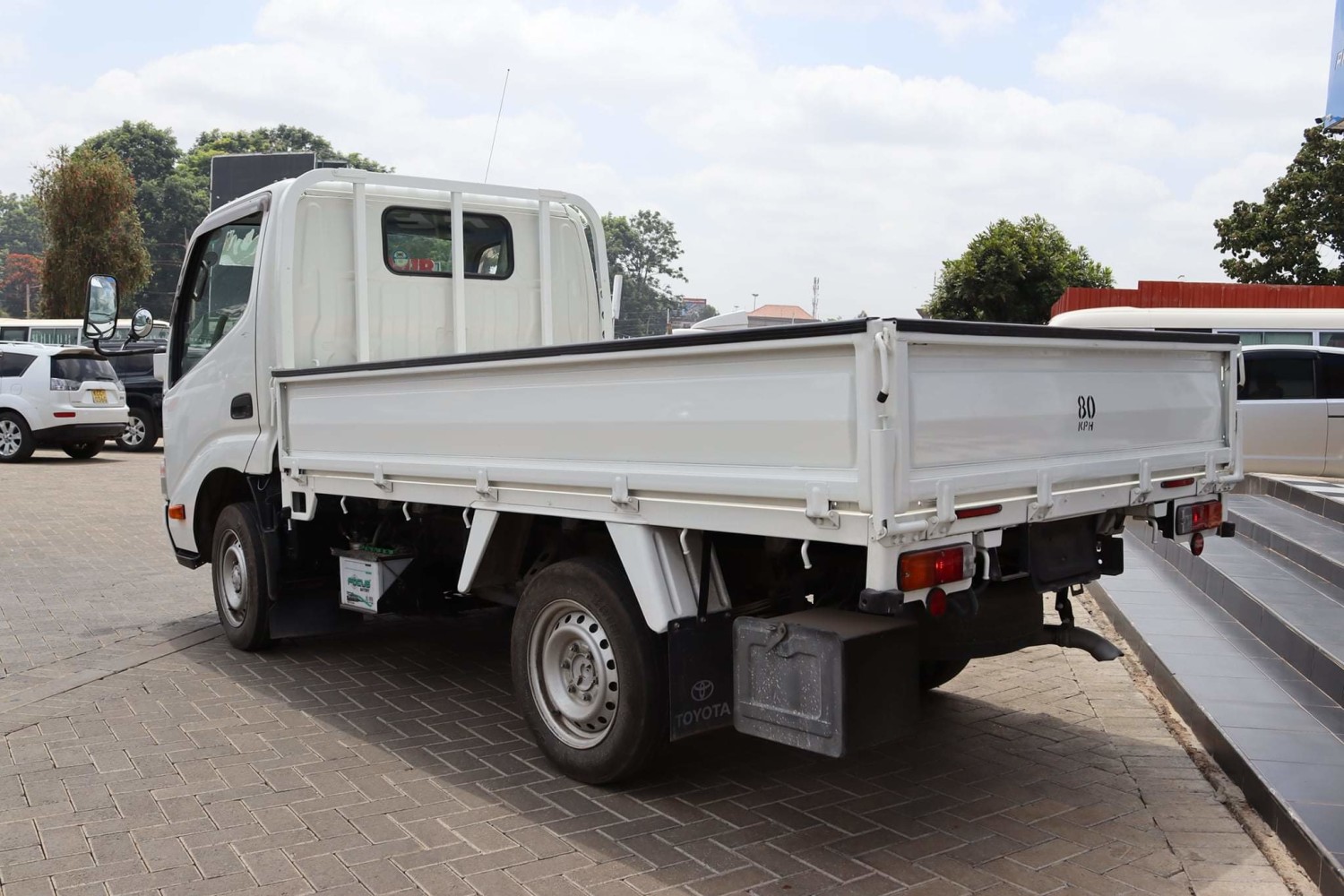 toyota-dyna