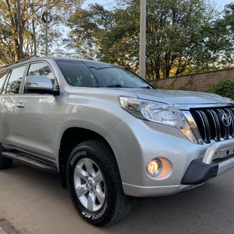 toyota-landcruiser-prado-tx