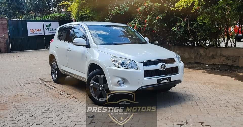 toyota-rav-4-old-shape