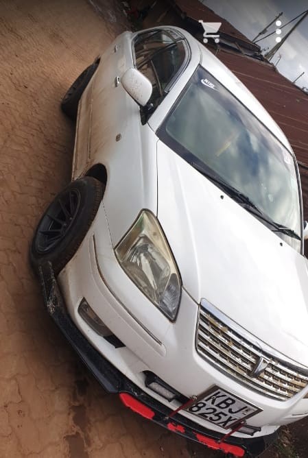 toyota-premio